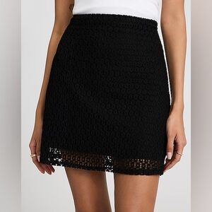 Women’s Express Women’s High Waisted Black Lace Skirt Size 6
